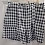 Ladies shorts Image 2
