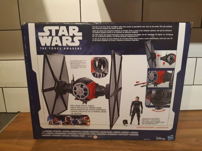 Star Wars TFA TIE Fighter
