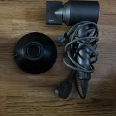 Dyson supersonic