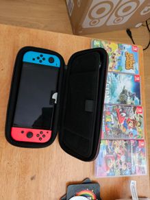 Nintendo Switch Oled + Games + Case
