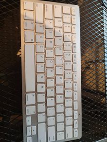 Bluetooth keyboard