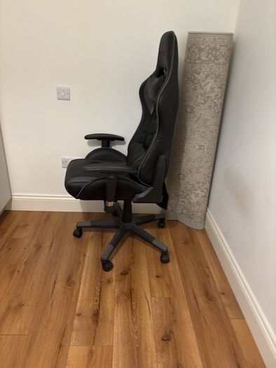gaming chair