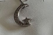 ladies silver chain and pendant