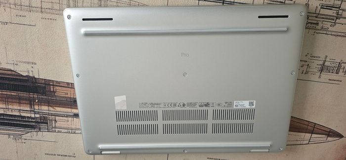 Dell 14250 pro ultra 7 Second Gen 512gb 32gb ram