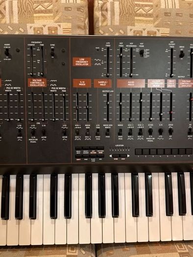 Behringer Odyssey
