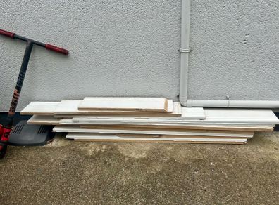 Free skirting boards