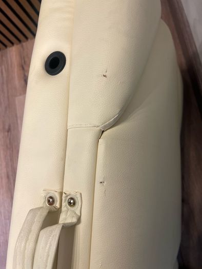 Beauty / Salon bed