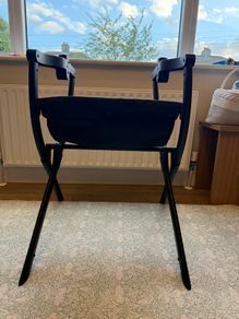 Egg 2 / Egg 3 carrycot stand