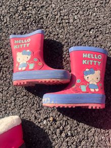 Hello Kitty wellies