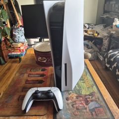 PS5 825GB Disk Version with Controller