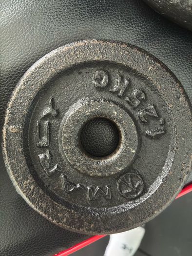 Weight Plate Set (including plate holder)