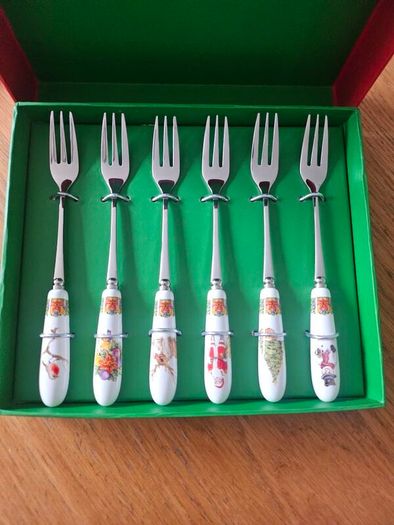 Aynsley pastry forks