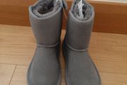 Girls Next Ugg boots RRP 35