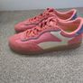 Hoffs Coral Park size 42 trainers Image 7