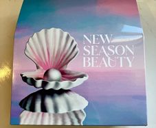Brown Thomas beauty box value 175e
