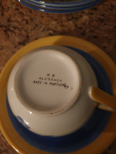 Tea set.