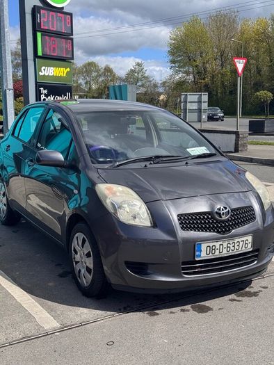 Toyota Yaris Luna 2008