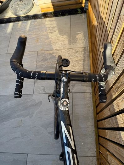 Specialized Allez, Full Shimano 105 11-Speed, Fulcrum Wheels, Carbon Fork