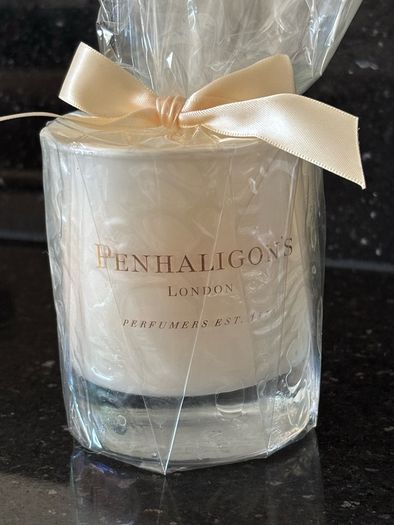Penhaligon's London Artemisia candle
