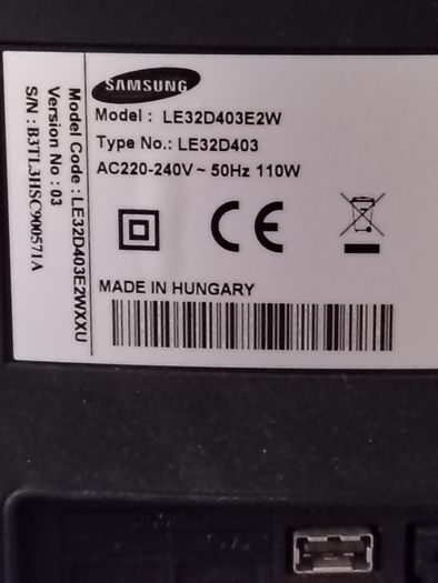 Samsung 32 inch TV with Remote. 2012 model. Smart Ready.