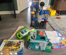 Kids toy bundle as shown