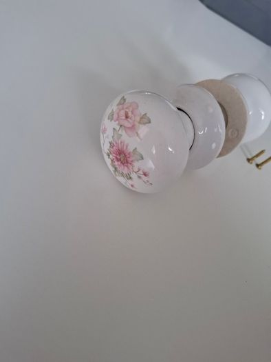 Ceramic Door Knobs