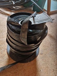 Flat irrigation pipes