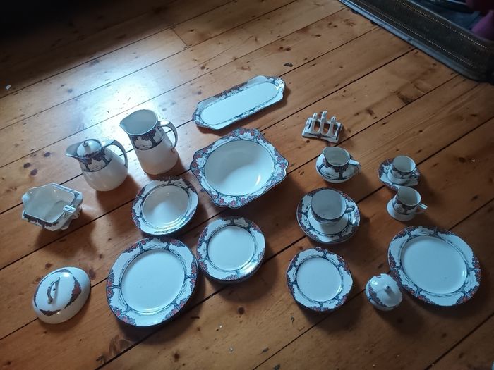 Crown Ducal Orange Tree 1920s 25 Pieces - Rare