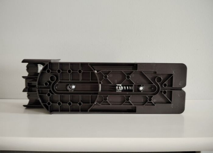 Dyson Wall Mount Docking Station _ New