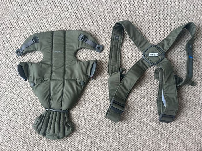 Babybjorn mini - baby carrier