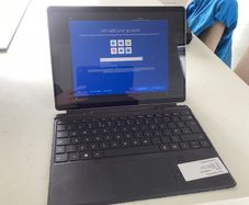Microsoft Surface Pro 8 (13" / i5 / 8GB / 256GB SSD) Bundle - w/ Keyboard & Charger