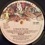 Genesis  A Trick Of The Tail Irish pressing Image 3