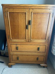 sideboard