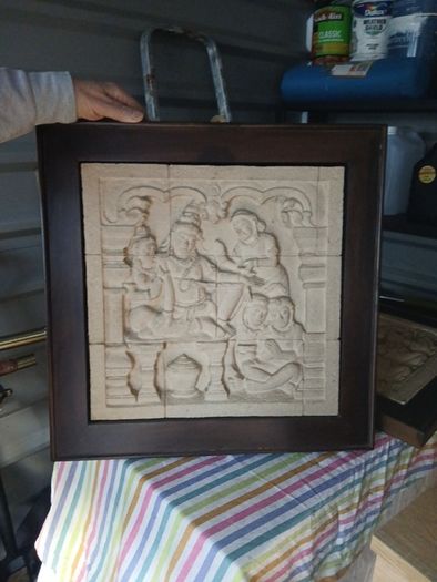 Wall plaques/ hangings