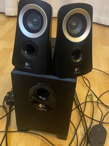 logitech z313 2.1 speakers quick sale