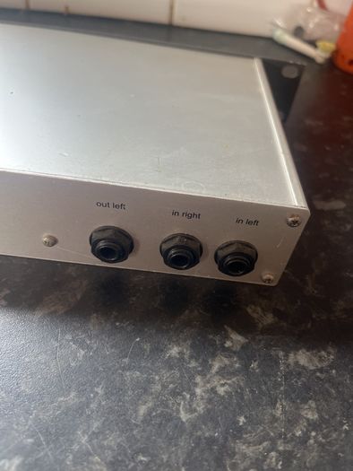 Mam pa100 studio amplifier