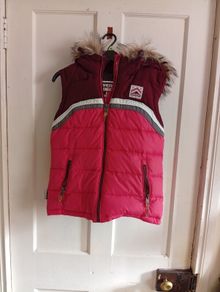 super dry gilet size small