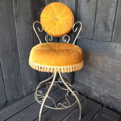 retro chair