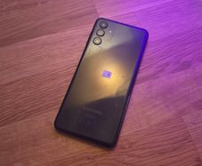 Samsung A04
