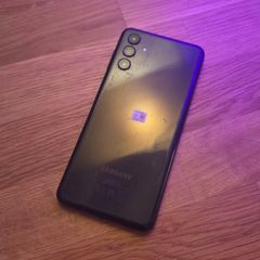 Samsung A04