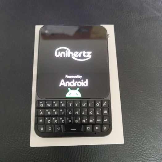 TITAN 2 Elite (BlackBerry Type)