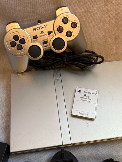 PlayStation 2 slim silver