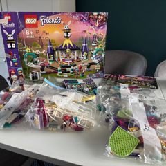 Lego Friends 41685 Magical Funfair Roller Coaster