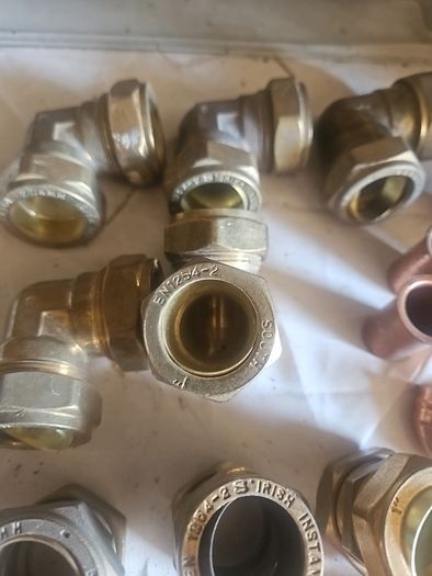 brass pipe fittings