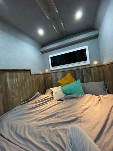 Camper /Horsebox