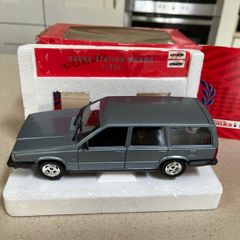 Volvo 760 GL Station Wagon 1/25 Polistil