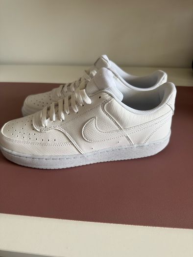 Nike Court Vision Low Runners
