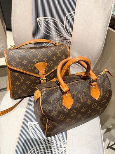 Buy any 2 items from this listing & you get Free Wallet!