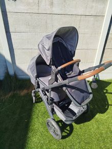 Uppababy Vista V2 Travel system (Single or Double buggy)