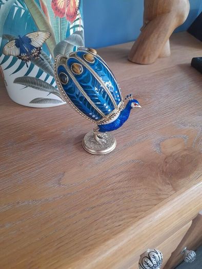 jewellery box